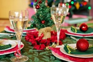 Карантин в Греции: жесткие правила на Рождество неизбежны