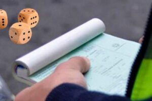 Полиция Эгио арестовала 29 человек за игру в кости