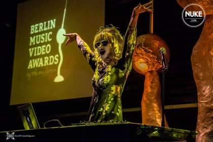 Berlin Music Video Awards зовет греческих режиссеров и музыкантов Berlin Music Video Awards зовет греческих режиссеров и музыкантов